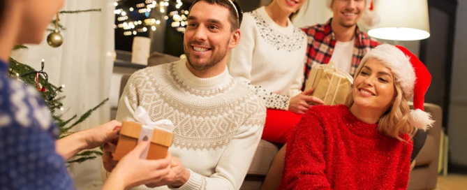 a man staying sober and refusing to drink alcohol in family gatherings.