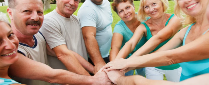a supportive group outdoors, symbolizing unity and recovery, possibly in a session for benzo withdrawal support.
